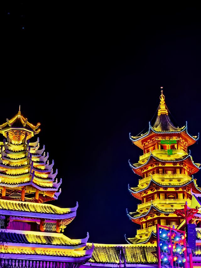 總要去趟嘉峪關吧！雲捲雲舒間，彷彿穿越了千年。