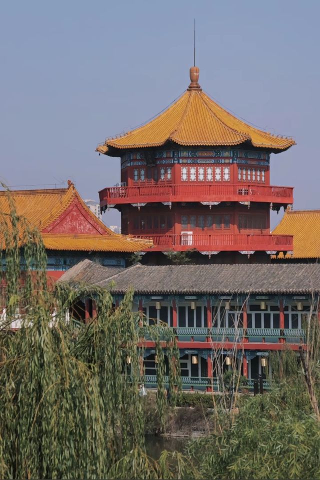 走進中國翰園，領略文化藝術的璀璨明珠。