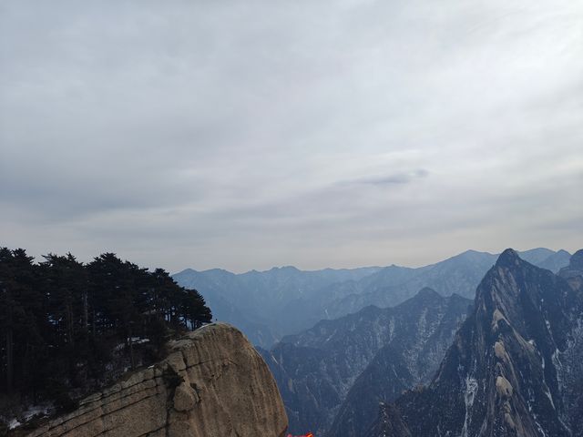 華山的險峻是一絕