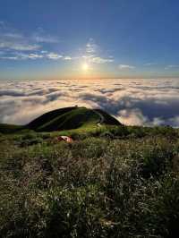 Experience the Stunning Sea of Clouds at Wugong Mountain on June 6