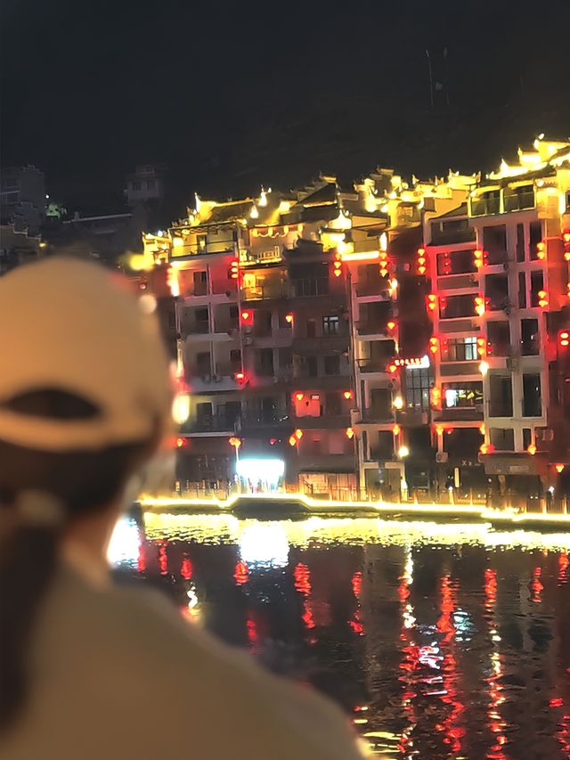 枕水而眠 | 鎮遠一定要住的河景房！