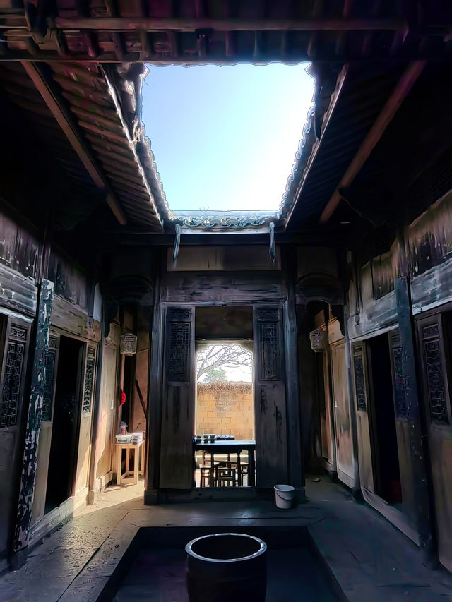 江西金溪竹橋村蒼嵐山房
