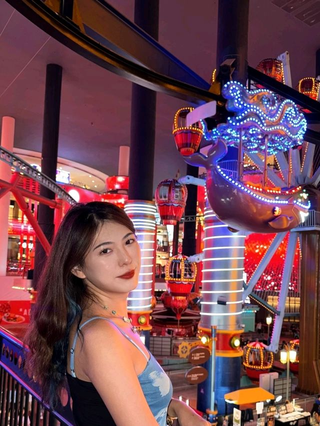 Genting Highlands, Malaysia Skyscraper Theme park😍
