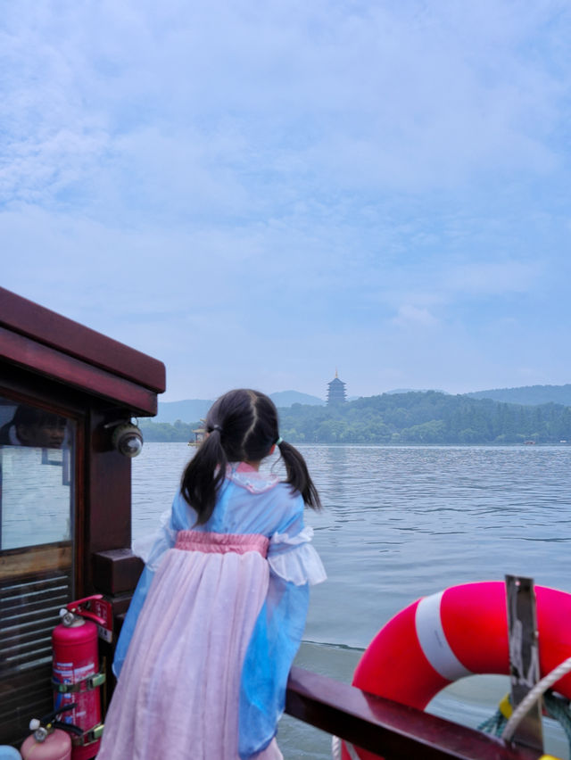 杭州西湖人均5千蚊，暑假避開人潮嘅親子遊玩法！