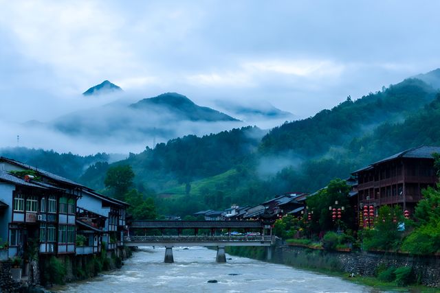 漢中紅葉遊：穿漢服免票吃魚僅 60/人