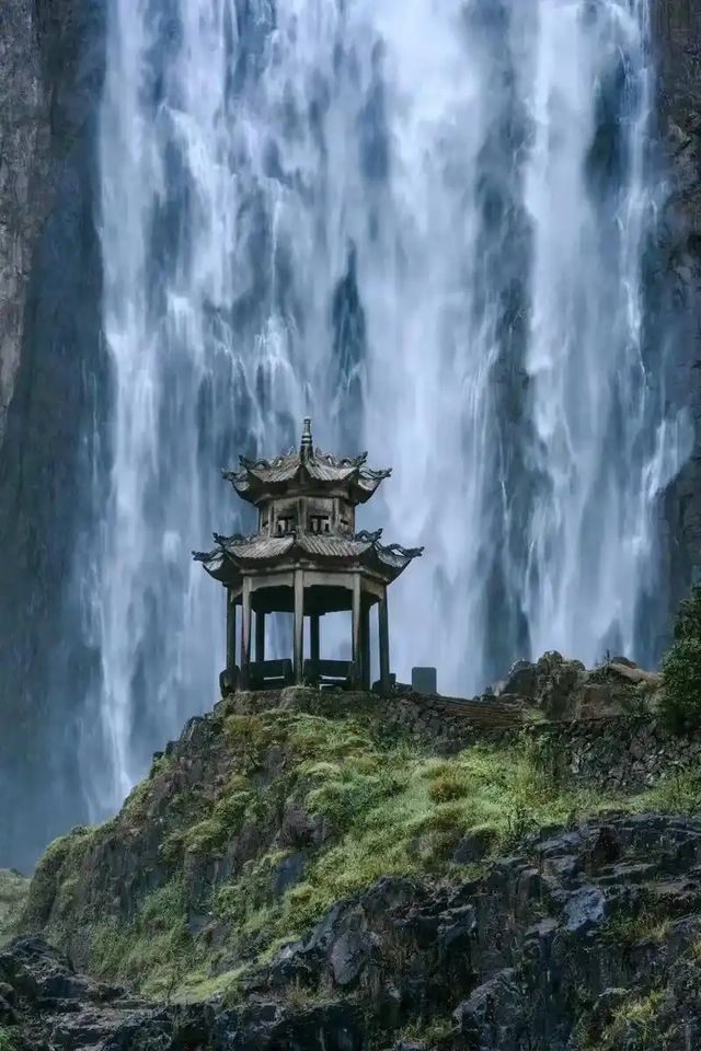 絕美瀑布打卡地 絕美瀑布打卡地