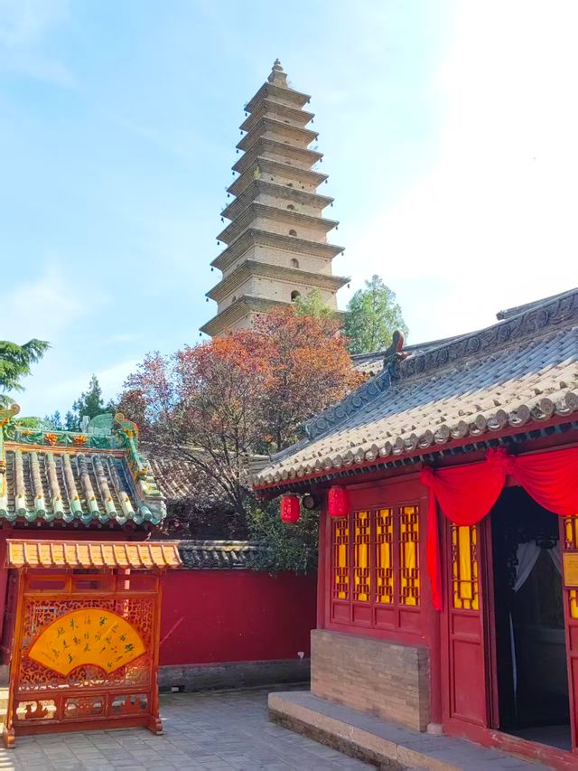 普救寺古塔——鶯鶯塔 普救寺古塔——鶯鶯塔