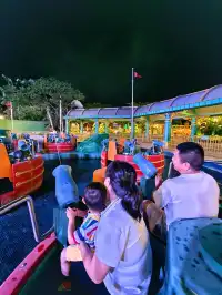 陵水親子酒店天花板現實版童話宮殿