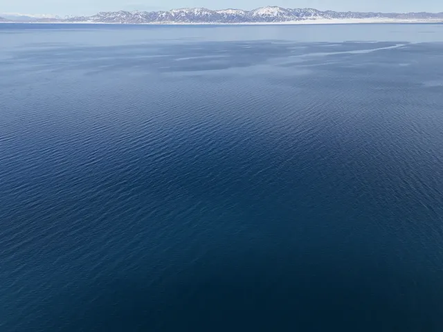 成都飛賽里木湖3日遊（11月22日）