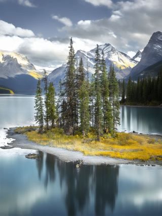8-day multi-country Canada tour guide cheat sheet