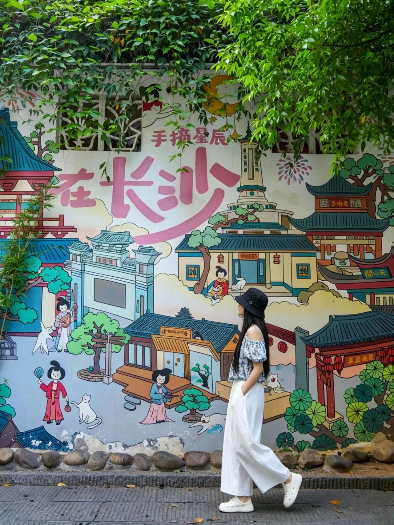 For these 15 photos, I specifically flew to Changsha (photo spots included)