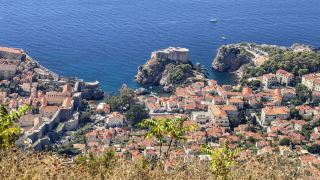 This trip was perfect, featuring mountains, water, and the sea. Cultural landscapes, historical sites, natural scenery, and relaxing moments were interspersed throughout the itinerary, offering something different every day.