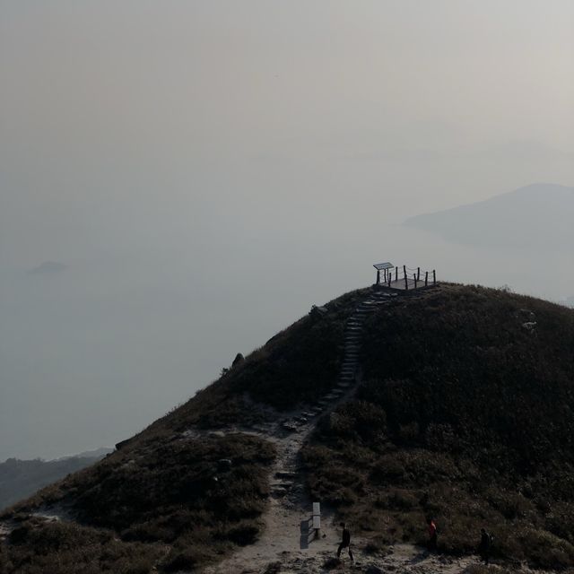 Hiking in Sunset Peak 