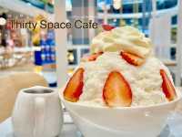 บิงซู หวาน อร่อย ที่ร้าน Thirty Space Cafe บ้านฉาง