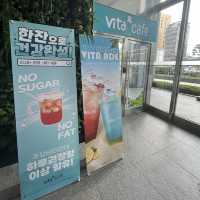 【韓国ソウル・忠武路】パワーアップビタミンドリンク「VITA CAFE 南山スクエア店」