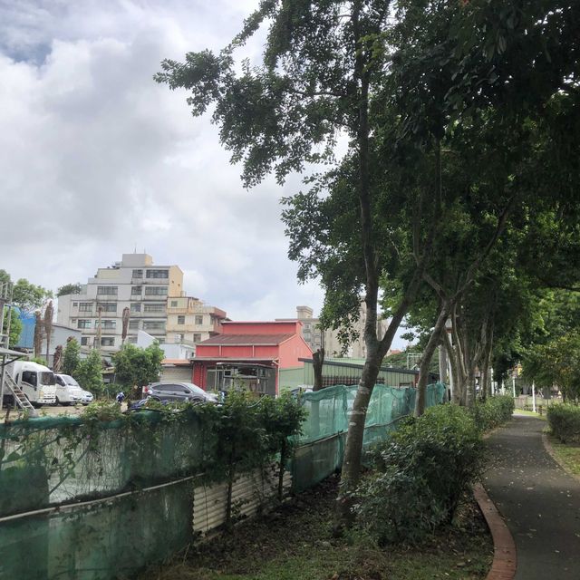士校大池