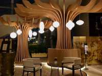 Four Seasons Hotel Hong Kong 🌸✨