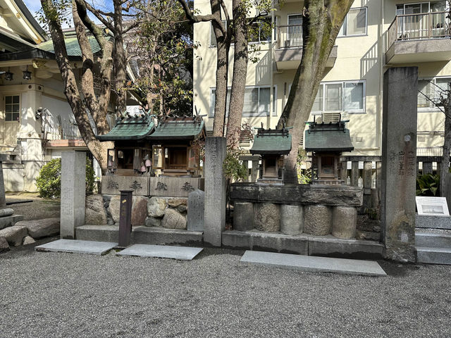 日本大阪｜霸氣難波八阪神社
