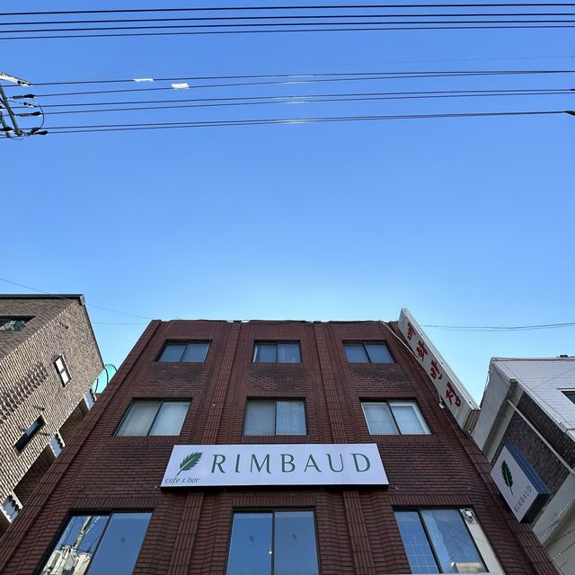 《韓国/コンデ》 cafe 現地の若者も集まるコンデエリアのお洒落カフェ✴︎ 랭보
