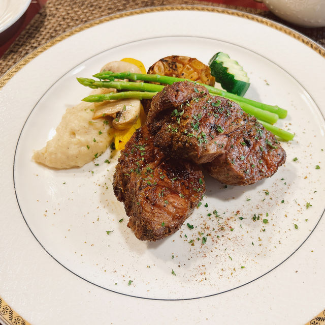 驚奇牛排餐 🍽️ 竹圍捷運站美食 🥬🍖🥩🫕🦪☕️