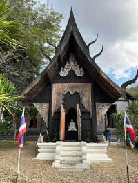 พิพิธภัณฑ์บ้านดำ 