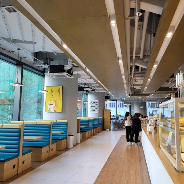 牛頭角木系輕鬆寫意Cafe 