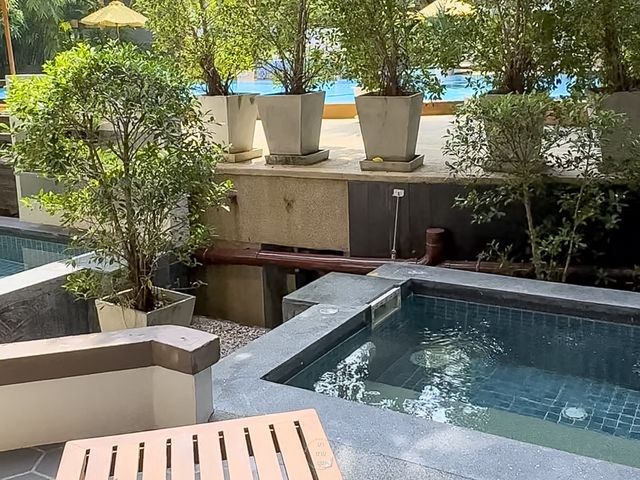 เที่ยวทะเลกระบี่ พักโรงแรมในอ่าวนาง