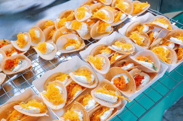 ตลาดน้ำตลิ่งชัน