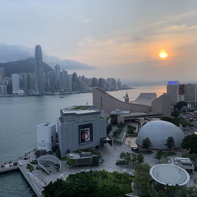 Luxurious Staycation with amazing infinity pool Luxurious Staycation with amazing infinity pool