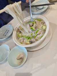 食在順德，㕑出鳳城！壹玖伍肆，順風順水！
