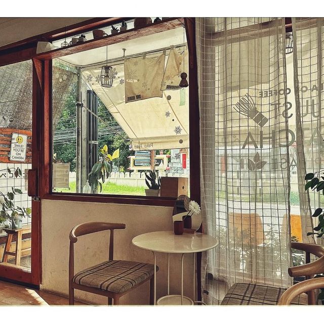 Peko peko peko café 