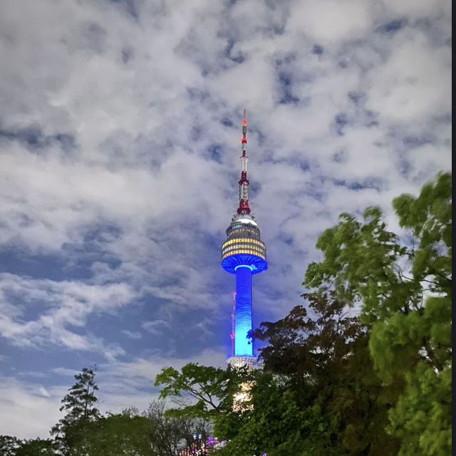 頂天立地！釜山塔🗼🌃✨