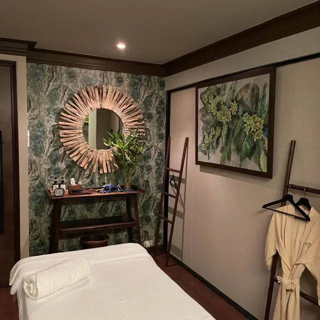 Plant Day Spa - Phloen Chit