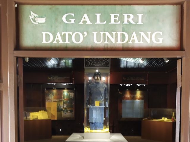 Replica Royal Palace Melawar (Rembau Museum) 