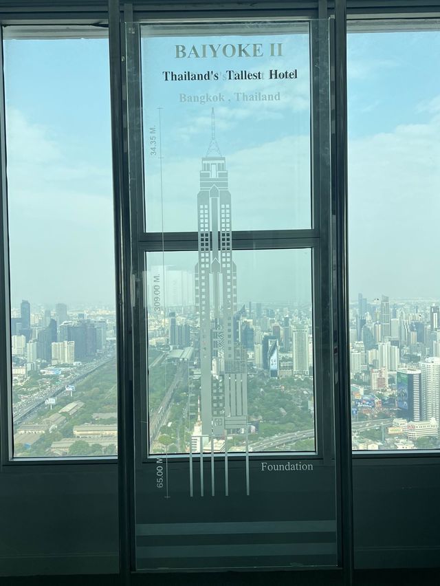 Dinner In The Tallest Building In Thailand🥰