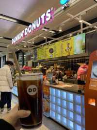 【韓国/金浦】早めの便でも安心✈️チェックイン後はダンキンで🍩