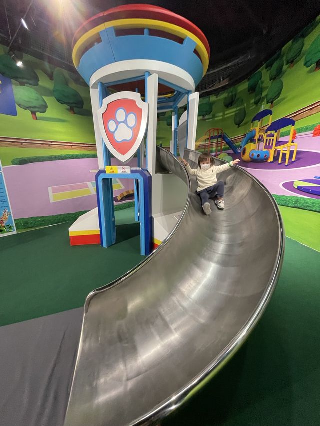 期間限定！Nickelodeon 12,000 呎親子遊樂場