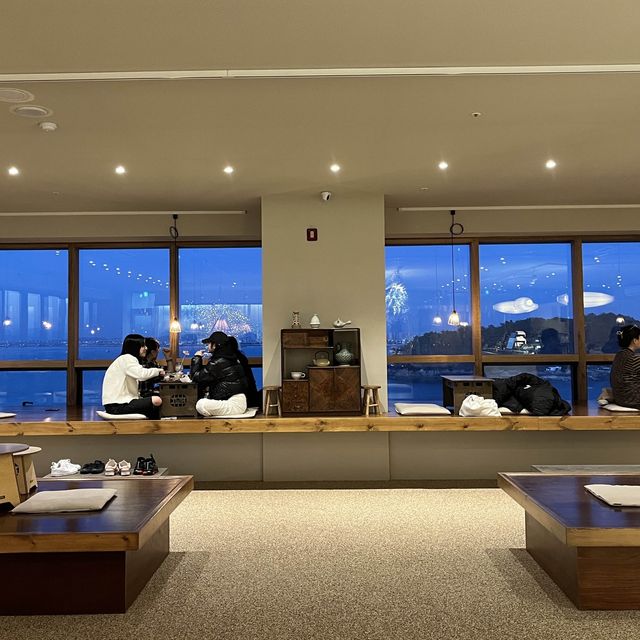 인천에서 바다를 바라보며 차 한잔🍵 차덕분.