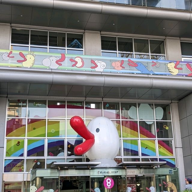 カンテーレの、ハチエモングリーンが可愛い。