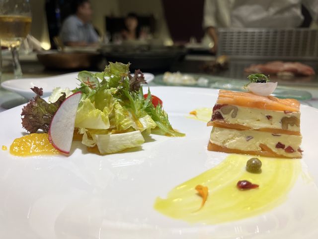 台中夏慕尼文心店｜和牛套餐，麵包、櫻花蝦炒飯可以續點