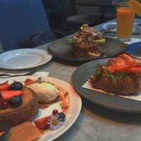 제가 방콕가면 항상 방문하는 곳 공유!🙌 Karmakamet diner