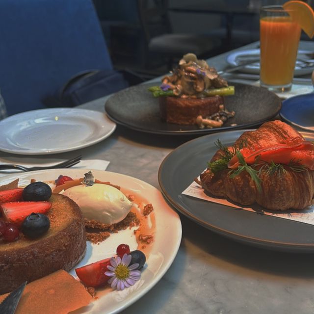 제가 방콕가면 항상 방문하는 곳 공유!🙌 Karmakamet diner