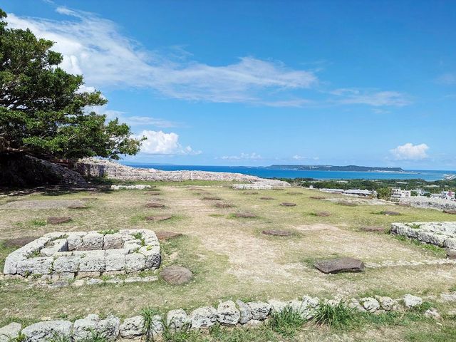 勝連城遺址