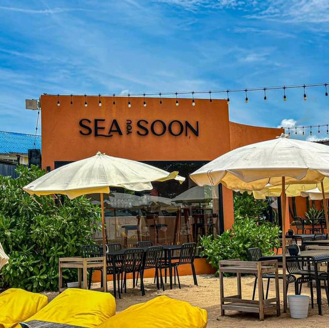 คาเฟ่บางแสน