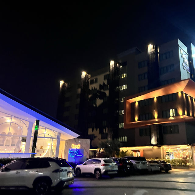 Moose hotel Chiangmai 🫎 ขนมฟรีมีไม่อั้น!!