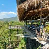 ร้านก๋วยเตี๋ยววิวดี ที่บ้านหอมเทียน สวนผึ้ง