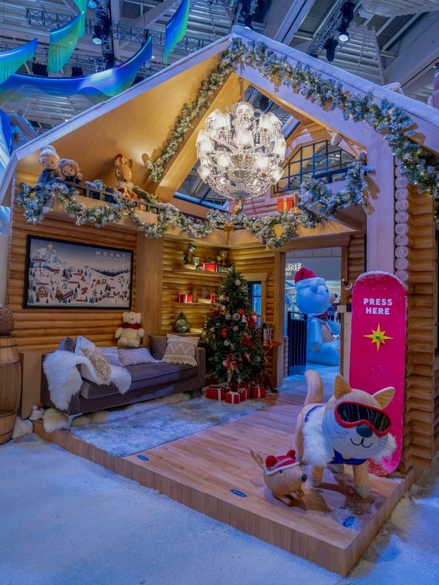 香港聖誕裝飾 | 置地廣場「北極熊雪山」