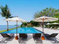 Fisherman Way Beach Villa พักพูลวิลล่าหรูริมทะเล 
