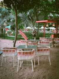 Z Beach cafe Pattaya ซีบีช คาเฟ่สีส้ม กินลม ชมทะเล