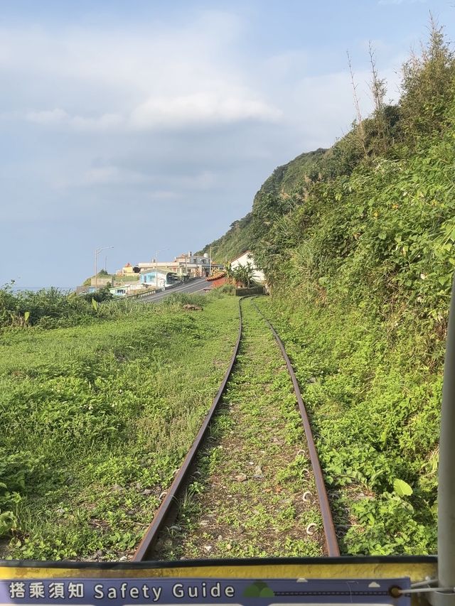 ปั่นปลาปักเป้าชมวิวริมทะเล | Shen’ao Rail Bike